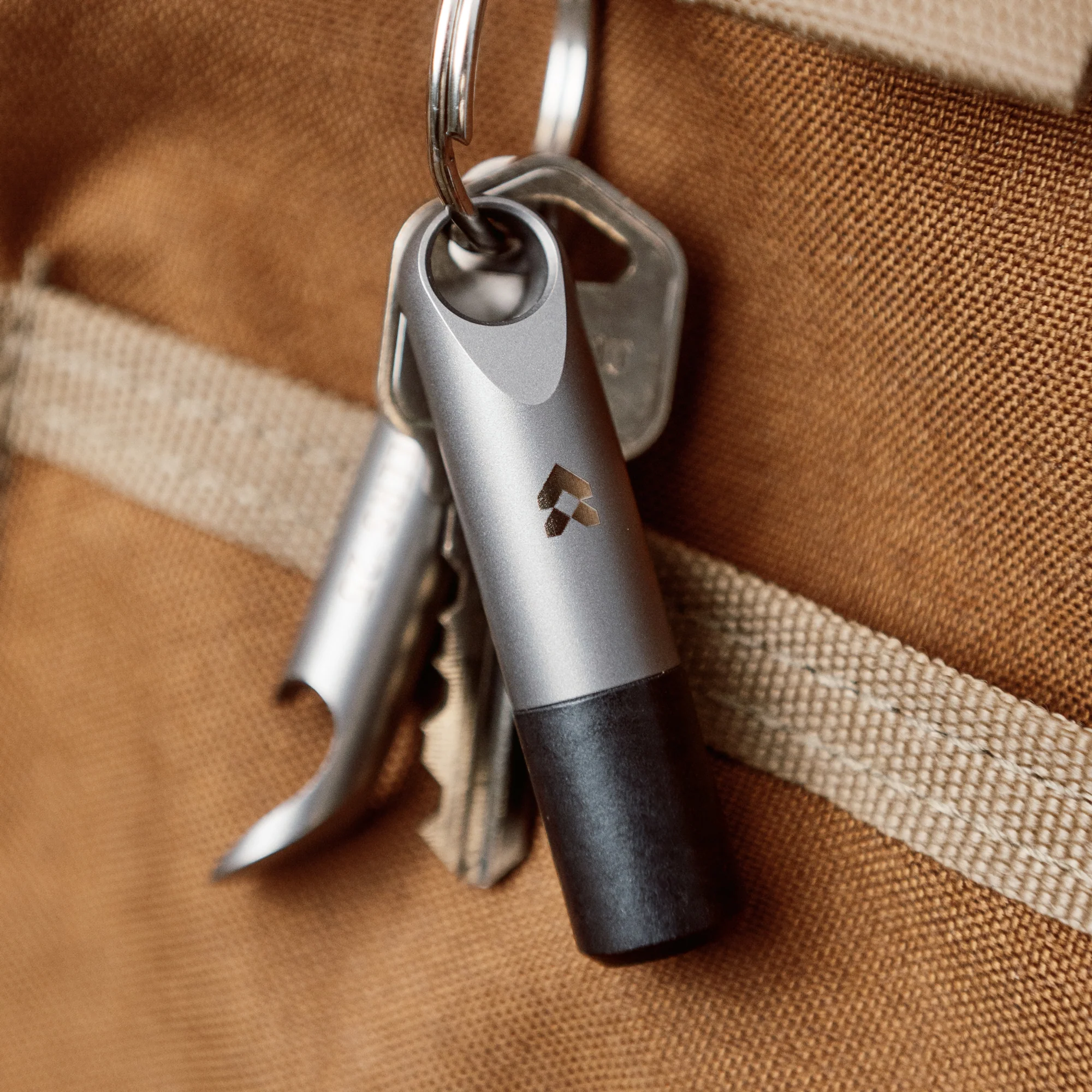 Fairing Keychain Stash - Image 17