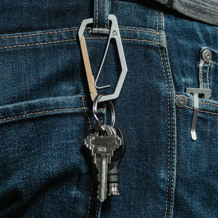 Uplock Key Carabiner - Image 10